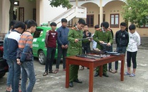 Ninh Bình: Điều tra vụ 13 học sinh THCS thuê 2 ô tô đi đánh nhau