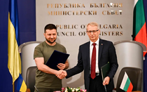 Tổng thống Bulgaria chỉ trích lập trường “thân Kiev” của chính phủ