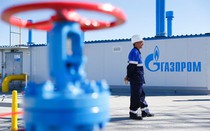 Ukraine đình chỉ dòng khí đốt của Nga qua điểm trung chuyển nước này