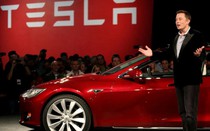 Lợi nhuận Tesla cao hơn dự báo, bán 75% lượng Bitcoin sở hữu