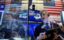 Chứng khoán tăng điểm khi FED nâng lãi suất thêm 0,75%