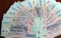 Bắt quả tang nhiều đối tượng nghi vấn mua bán tiền giả