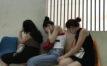 Lời khai của nữ 9X cầm đầu đường dây mại dâm, "sex tour"