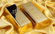 Giá vàng hôm nay 30/9 tiếp tục đi lên, nhà đầu tư “đua nhau” gom vàng