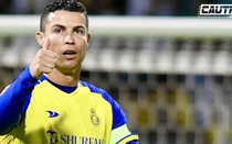 Ronaldo được khen 'kiến tạo giỏi hơn Messi'