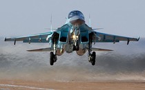 Syria: Chiến đấu cơ Nga đánh bom dữ dội thành trì IS ở bờ Đông sông Euphrates
