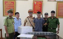 Lạng Sơn: Bắt quả tang đối tượng vận chuyển 39 bánh heroin trên xe khách