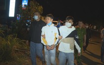 Công an lấy lời khai kẻ giết người dã man để cướp tiền tiêu Tết