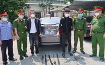 Huế: Khởi tố 2 thanh niên dùng dao kiếm chém 2 người bị thương