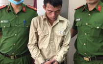 Huế: Bắt 2 đối tượng lợi dụng mưa lũ vào bệnh viện "chôm" tài sản