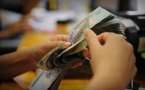 Một ngân hàng thưởng Tết “khủng” 1,5 tỷ đồng