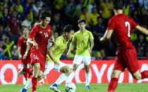 Màn "so găng" hai HLV từng tham dự World Cup và những điều đáng chờ đợi ở trận cầu đầy duyên nợ