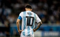 Hãy quên Lionel Messi đi...