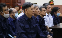 Hoãn phiên xử vụ sai phạm ở 2 dự án liên quan tới bị cáo Tất Thành Cang