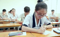 Đề thi THPT Quốc gia 2007: Thí sinh có quyền kiện Bộ ra tòa?