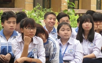 Hà Nội tiếp tục đề xuất tăng học phí: Có tỷ lệ thuận với chất lượng giáo dục?