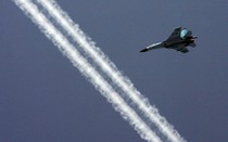 Chiến đấu cơ Su-27 của Nga bị "tố" áp sát máy bay quân sự Mỹ