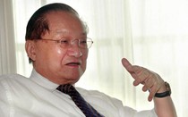 Nhà văn kiếm hiệp huyền thoại Kim Dung trút hơi thở cuối cùng ở tuổi 94