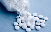 Hàng trăm bệnh nhân thiệt mạng vì thuốc giảm đau quá liều, bác sĩ đối mặt tội danh giết người