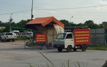 Vì sao nhiều bãi xe không phép ở quận Hoàng Mai chưa bị giải toả?