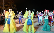 Carnaval đường phố DIFF 2018 - trải nghiệm đêm Đà Nẵng cuồng say