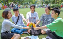 Tìm kiếm 3 người trúng giải 100 triệu đồng khi giải khát với Trà Dr Thanh, Trà Xanh Không Độ, Number 1