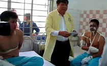 15 chiến sĩ bị thương trong lúc chữa cháy kho sơn