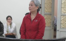 Lừa đảo cả mẹ nuôi, nguyên cán bộ văn hóa quận Hoàn Kiếm chiếm đoạt hơn 8,6 tỷ đồng