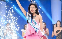 Nhan sắc Hoa khôi Áo dài 2016 Diệu Ngọc có gì nổi bật?