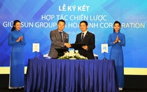 Tập đoàn Sun Group hợp tác chiến lược với Hòa Bình Corp