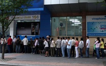 “Tín đồ shopping” ôm nợ vì... mê công nghệ