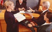 Kỷ luật luật sư, không “giơ cao đánh khẽ”