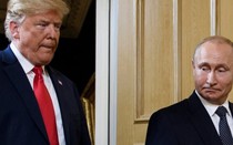 Thượng nghị sĩ Mỹ nói ông Trump để ông Putin vượt qua “lằn ranh đỏ”