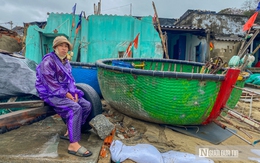 Chênh vênh làng chài ven biển trước thiên tai - Kỳ 1: Xuân Thạnh gắng gượng "hồi sinh" sau bão