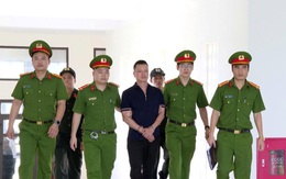 Cựu chỉ huy trưởng quân sự nhận tiền của “ông trùm" xứ Thanh Vi "ngộ" để chạy án