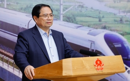 Thủ tướng: "Không lãng phí một ngày" với các dự án đường sắt