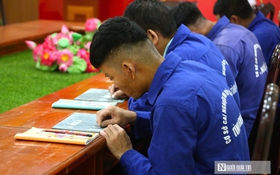 Lớp học đặc biệt thắp lên hy vọng làm lại cuộc đời cho những người lầm lỡ