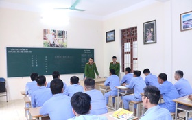 Lớp học xóa mù trong cơ sở cai nghiện: Thắp lên hi vọng làm lại cuộc đời