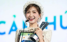 Nữ ca sĩ "Bắc Bling" đón nhận niềm vui nhân đôi