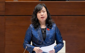 Bộ trưởng Y tế làm rõ chế độ tiền lương, phụ cấp cho nhân viên ngành y