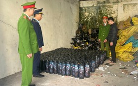 Bắt quả tang nam thanh niên gom số lượng lớn khí cười để... "khởi nghiệp"