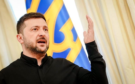 Ông Zelensky rời hội nghị G7 với cam kết tài trợ mới, nhưng vẫn thiếu một điều