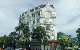 Khám xét tòa biệt thự của một "ông trùm" tại Thanh Hóa