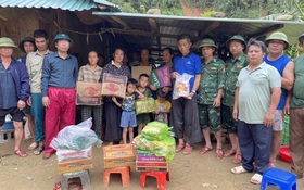 Thiện nguyện vùng lũ