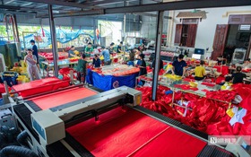 Hà Nội: Làng cờ truyền thống Từ Vân tất bật phục vụ dịp Quốc khánh 2/9