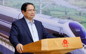 Thủ tướng: "Không lãng phí một ngày" với các dự án đường sắt