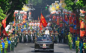 Xe điện Việt kiêu hãnh trong đội hình diễu binh 2/9: Khoảnh khắc tự hào không thể quên