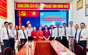 Phát huy vai trò luật gia trong hành trình đưa pháp luật vào cuộc sống