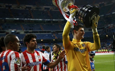 Chelsea gạ đổi Courtois lấy Diego Costa