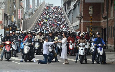 6 màn cầu hôn độc đáo nhất năm 2013